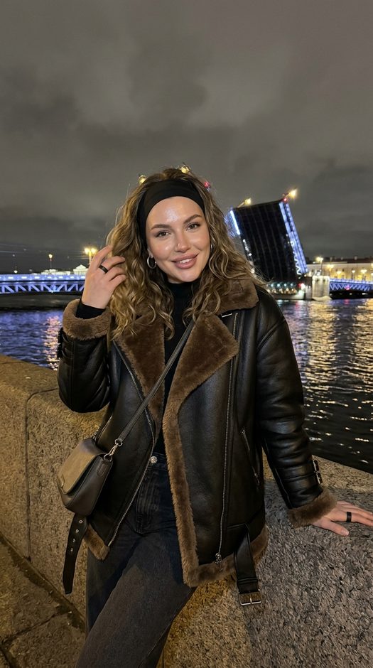 ночная фотосессия на набережной невы с мостами