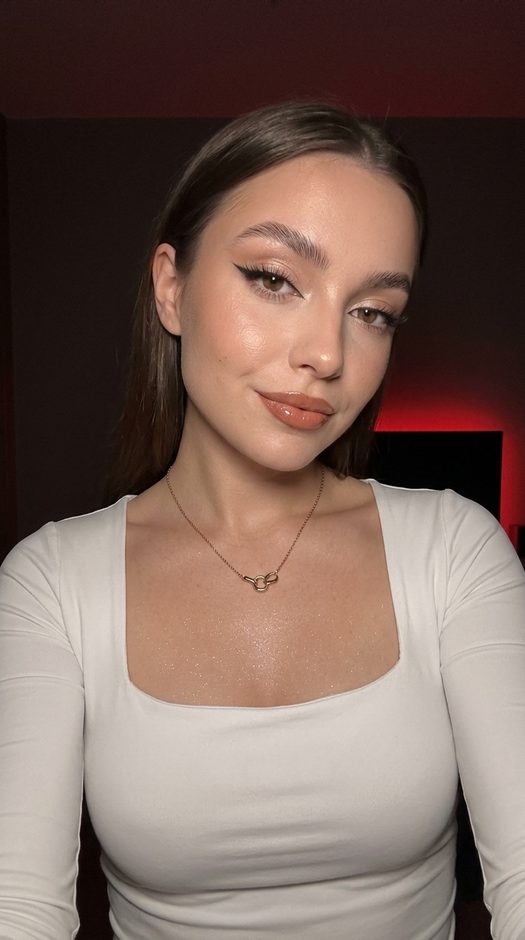 soft glam селфи с красной led подсветкой